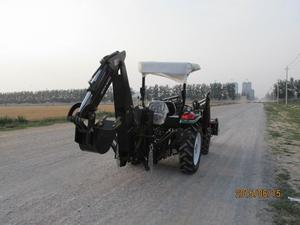 4wd Met Het Stuur En Ingenieurs Beschikbaar Voor Service Van Machines In Het Buitenland After-Sales Service Geleverde Nieuwe Landbouwtractoren - Product Image 2