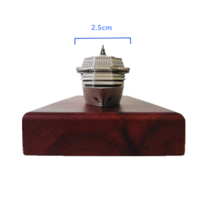Modelos de transbordadores en miniatura fundidos a presión de alta calidad con base de madera como regalo de recuerdo - Product Image 3
