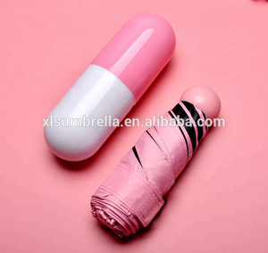 カプセル傘 ミニサイズ 折りたたみ傘 ボトル入り UVカット付き - Product Image 2