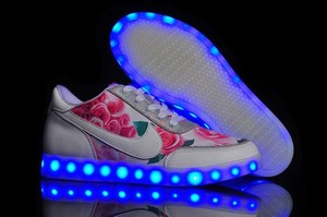 Comercio garantía <span class=keywords><strong>de</strong></span> zapatos Llevó las luces para los niños muestra Gratis - Product Image 2