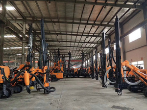 เครื่องเจาะ KG320โรตารี่ทมร็อคแบบหมุนสำหรับหลุมเจาะลึกถึง25ม. แรงดันไฟฟ้า380โวลต์สำหรับการดึงของกานาในแอฟริกา - Product Image 5