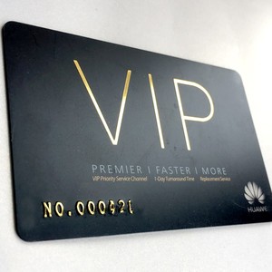 Cliente punto negro impresión UV cr80 mate PVC VIP privilegio tarjeta 125Khz chip TK4100 RFID tarjetas de llave de plástico para <span class=keywords><strong>control</strong></span> de acceso - Product Image 2