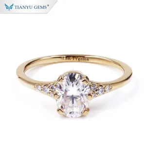 Tianyu gems 14 k/18 k geel goud materiaal oval cut super wit moissanite belangrijkste steen groep instellen engagement ring