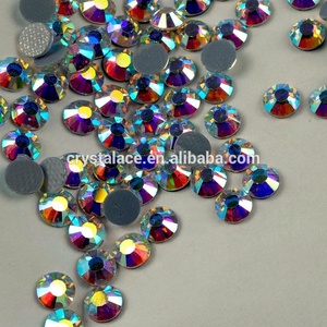 Vendita Diretta dalla Fabbrica: Colla Super Forte SS10, Confezione da 1440 Pezzi, Strass Termoadesivi AB Crystal da 3mm per Trasferimento su Magliette - Product Image 2