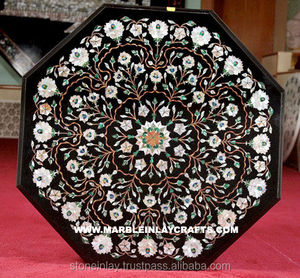 Plateaux de table basse octogonaux en marbre noir - Product Image 1
