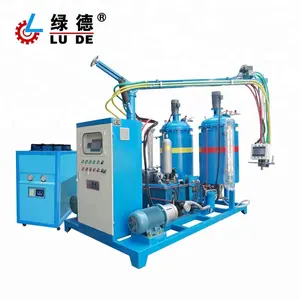 Self cleaning high pressure injection PU seat mat furniture polyurethane foam making machine