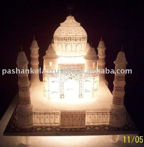 Miniature du Taj Mahal en pierre éclairée - Product Image 1
