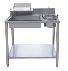 Tavolo Manuale in Acciaio Inox per Impanatura Pollo, per Cucine Commerciali e Fast Food, Modello OT-1000, Colore Argento, Marca OUTE - Product Image 1