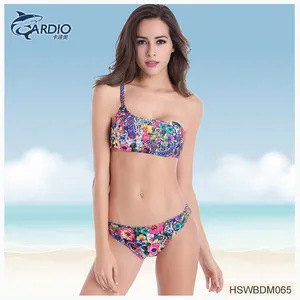 Nuevos productos personalizado chicas sxy 100% poliéster bling Correa invisible bikini