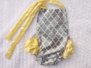 mamelucos del satén nuevo diseño del bebé, ropa para bebés <span class=keywords><strong>de</strong></span> los niños burbuja <span class=keywords><strong>de</strong></span> satén precioso en stock para la venta al por - Product Image 6