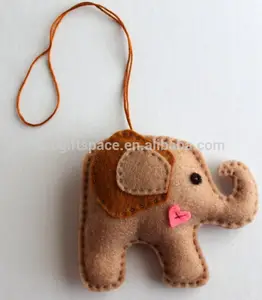 2024 nova moda cabide de venda quente ornamento de elefante mini artesanato bonito presente decoração por atacado animais de feltro de lã artesanal de natal