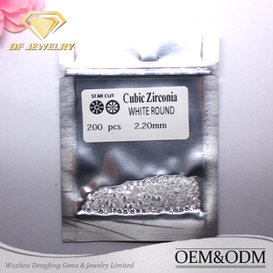 Venta al por mayor AAA corte estrella 2.20mm brillant blanco cubic zirconia piedra de la cz redonda - Product Image 1