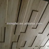 i pannelli del soffitto di bambù