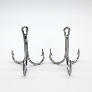 Hameçons de grande taille, ultra résistants, hameçons triples pour requins et thons, hameçons de pêche en acier inoxydable à barbelures pour la pêche en <span class=keywords><strong>mer</strong></span> - Product Image 2