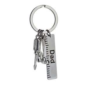 Llavero <span class=keywords><strong>de</strong></span> acero inoxidable DIY, martillo para papá, destornillador, llave inglesa, herramienta para papá, regalo del Día del Padre - Product Image 2