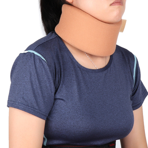 의학 목 버팀대 거품 자궁 경관 고리 연약한 조정가능한 갯솜 목 버팀대 - Product Image 1