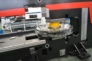 OHA marca DMT-<span class=keywords><strong>200</strong></span> Dual-Motor torreta CNC máquina con certificado CE - Product Image 4