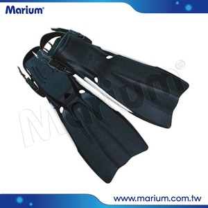 Aletas de Snorkel de Goma con Hebillas de Plástico de Liberación Rápida de 2 Canales - Product Image 1
