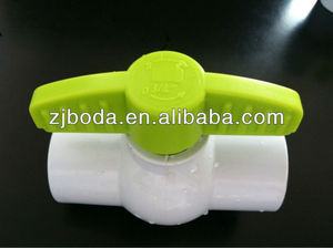 2 façon prise de fil en plastique pvc compact <span class=keywords><strong>robinet</strong></span> <span class=keywords><strong>pour</strong></span> l'irrigation agricole - Product Image 1