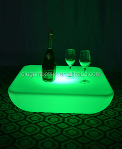 Comptoir de Bars <span class=keywords><strong>LED</strong></span> Moderne Glowing Barras <span class=keywords><strong>Led</strong></span> Intérieur/Extérieur Table Basse Rectangulaire Design Plastique pour Meubles de <span class=keywords><strong>Bar</strong></span> à la Maison - Product Image 3