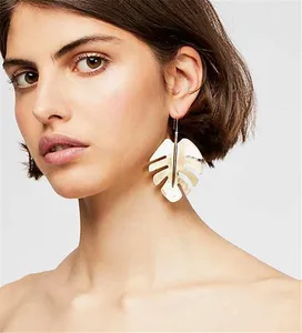 Kaimei fashion women brands new gold jewelry hollow out metal earring simple maple leaf dangle earrings 2018