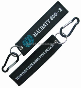 Llavero Personalizado de Acero Inoxidable para Coche o Moto con Diseño Bordado de Iniciales - Product Image 1