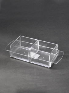 Plateau de rangement en plastique transparent rouge pour collations - Product Image 3