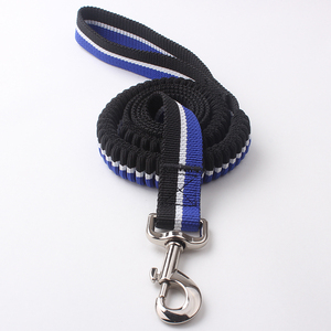 Correa de perro elástica reflectante de lujo a la moda, 1 pieza/bolsa OPP, gancho de mosquetón, logotipo personalizado, <span class=keywords><strong>100</strong></span> piezas CN;GUA, estampado de poliéster para - Product Image 3