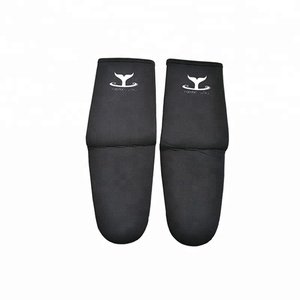 Commercio all'ingrosso neoprene scuba <span class=keywords><strong>diving</strong></span> calze per subacquea di nuoto - Product Image 1