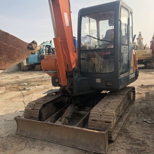 Doosan รถขุดตีนตะขาบขนาดเล็ก DH55 6ton มือสองพร้อมเครื่องยนต์ขนาดเล็กต้นกำเนิดจากเกาหลี - Product Image 3