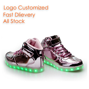 HC-A02S USB-Aufladung 7 Farben Glänzend Rosa Kinder- und Erwachsenen-LED-Leuchtschuhe - Product Image 3