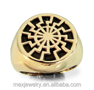 Nhẫn Biểu Tượng Huyền Bí Bánh Xe Mặt Trời Màu Đen Bằng Đồng Vàng 18K - Product Image 2