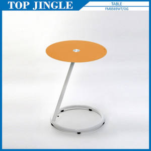 Bastidor de pie para ropa personalizado con bonito diseño de trompeta - Product Image 5