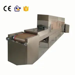 Industrial microwave plywood veneer dryer