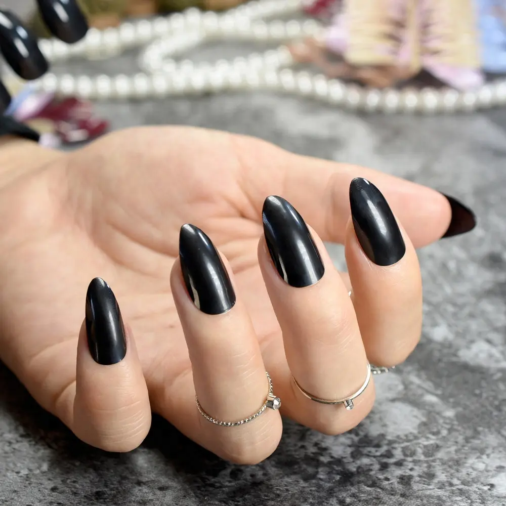 24 Buah STILETTO Ujung Kuku Palsu Runcing Alat Manikur DIY Hitam Medium Seni Kuku Alat Banyak untuk Dipilih