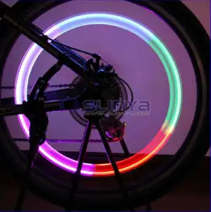 Phare LED avec capuchon de pneu d'air, pour vélo, lampe de roue