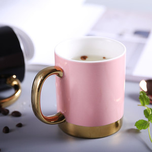 P59 style personnalisé noir rose couleur bord doré en céramique ins <span class=keywords><strong>tasse</strong></span> à café lait <span class=keywords><strong>couple</strong></span> tasses avec bord doré - Product Image 4