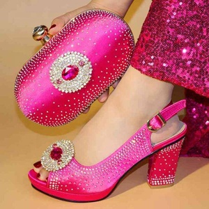 AB7757 Set <span class=keywords><strong>Scarpe</strong></span> e Borsa da Festa Nigeriana/<span class=keywords><strong>Scarpe</strong></span> <span class=keywords><strong>Gialle</strong></span> Italiane e Borse Abbinate da <span class=keywords><strong>Donna</strong></span> - Product Image 3