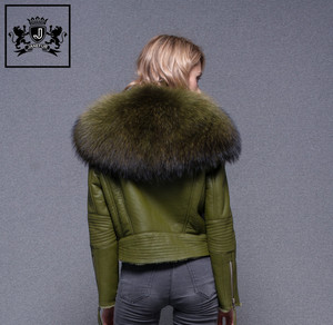 Janefur fábrica invierno nuevo gran mullido Real mapache Cuello de piel chaqueta de piel de oveja <span class=keywords><strong>abrigo</strong></span> de mujer chaqueta de cuero de oveja genuina - Product Image 3