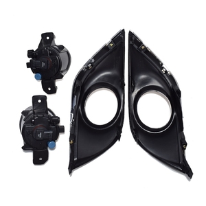 Par lente claro luces antiniebla para bisel frontal para 2015-2017 Nissan <span class=keywords><strong>Versa</strong></span> sedán 4Dr - Product Image 2