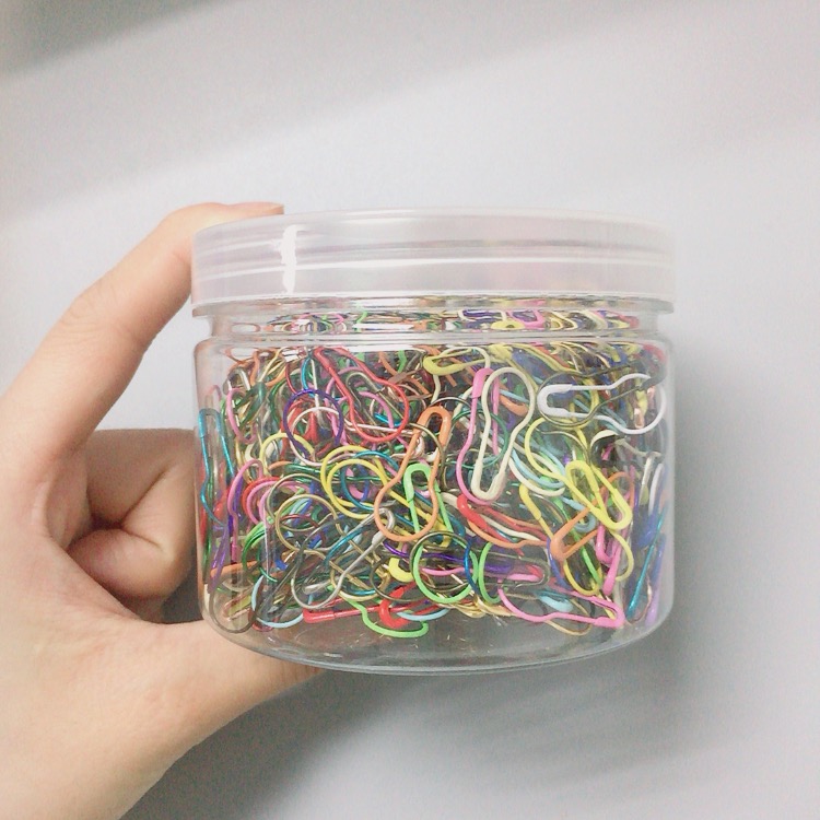 Высококачественная модная цветная металлическая безопасная булавка для одежды, небольшая Минимальная партия, самая дешевая булавка для бирки, Металлическая Булавка