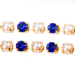 Venta al por mayor mixta de perlas de diamantes de imitación de cristal taza brillante de una sola fila de cadena de diamantes de imitación para <span class=keywords><strong>La</strong></span> Ropa Decoración - Product Image 4