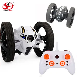 Hot jual Multifungsi rc Sumo memantul mainan mobil 2.4G remote control Melompat mobil musik & cahaya mobil grosir