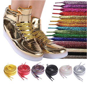 Lacci per Scarpe Piatti Premium Lucidi e Brillanti in Metallico Oro per Sneakers in Tela, Scarpe Sportive e da Danza - Product Image 2