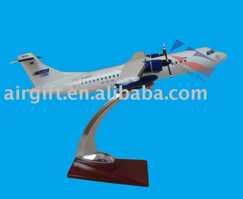 樹脂材料スケール1: ATR72-200飛行機モデル