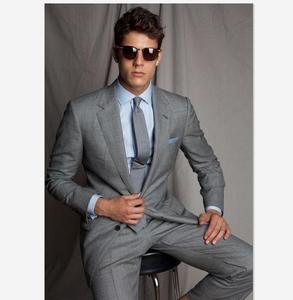 Abito da <span class=keywords><strong>uomo</strong></span> con risvolto <span class=keywords><strong>grigio</strong></span> tradizionale con due bottoni realizzati in giacca di tacchino 2 pezzi - Product Image 1