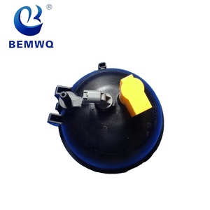 Bottiglia del carro armato di troppo pieno di espansione del liquido refrigerante per l'oem 221 500 03 49 2215000349 del <span class=keywords><strong>Benz</strong></span> <span class=keywords><strong>W221</strong></span> - Product Image 6