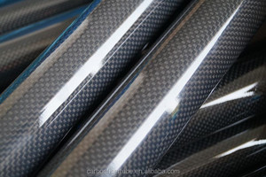 Tubo de <span class=keywords><strong>fibra</strong></span> de carbono 3k para envolver rollos, tubo de <span class=keywords><strong>fibra</strong></span> de carbono, proveedor de Alibaba China - Product Image 4