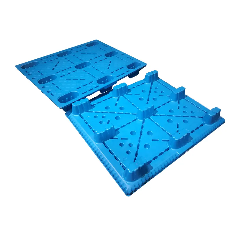 Thermoformed blow molded custom 4-entry blow mould plastic pallets