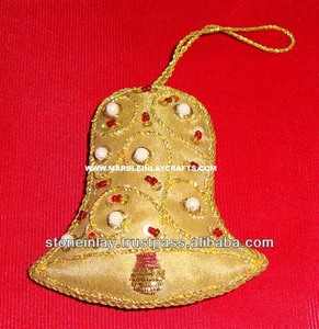 กระดิ่งต้นคริสต์มาสปักลายซารี - Product Image 1